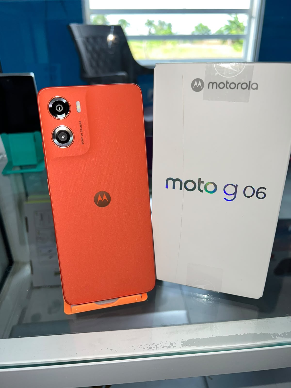 MOTOROLA G06
